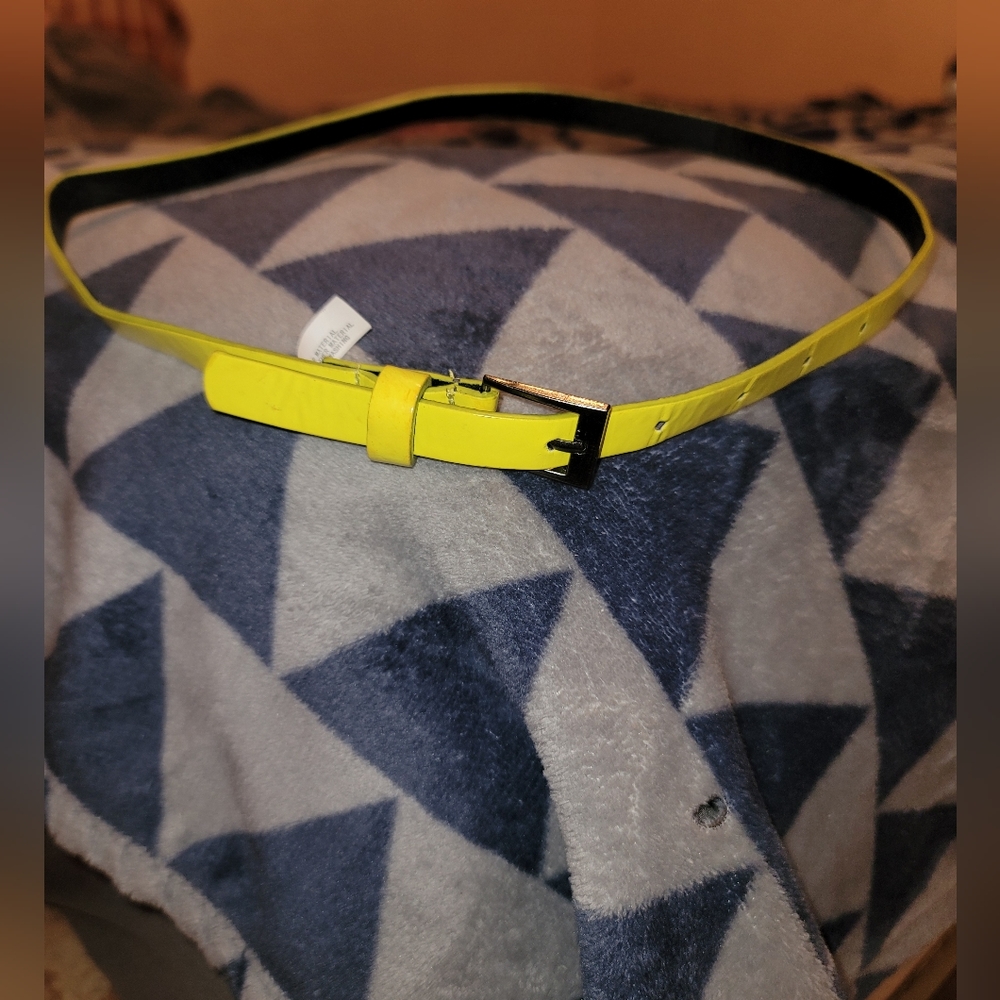 Women's Neon Yellow small belt